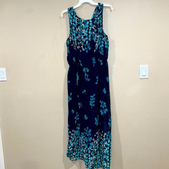 Women’s Avenue plus size 18/20 modern abstract graphic popover maxi dress - Picture 7 of 7